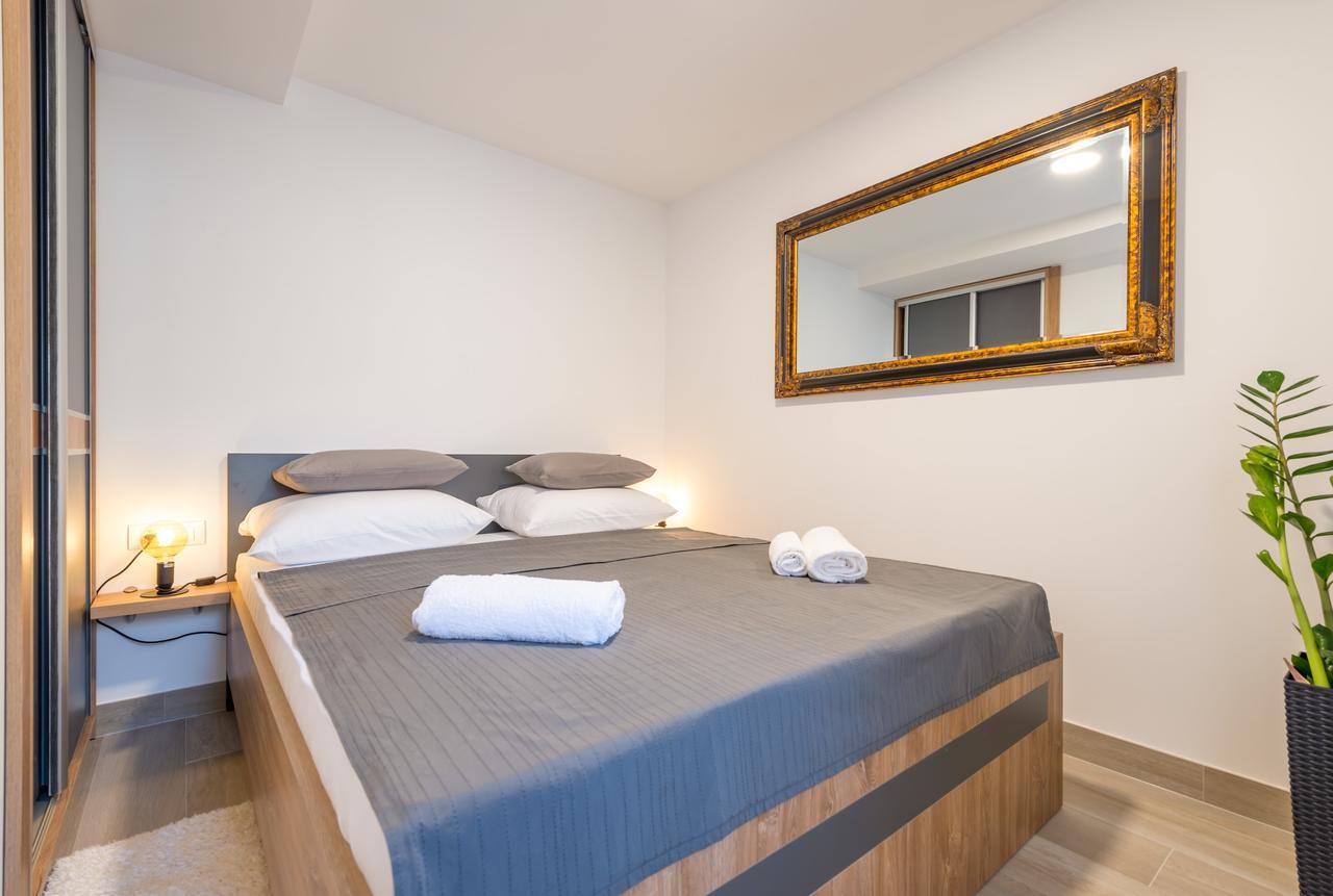 Apartment Hektor Ragusa Esterno foto